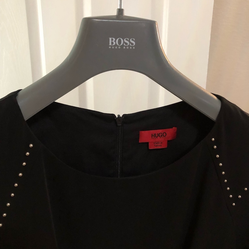 Hugo Boss dress, never worn, no tag
